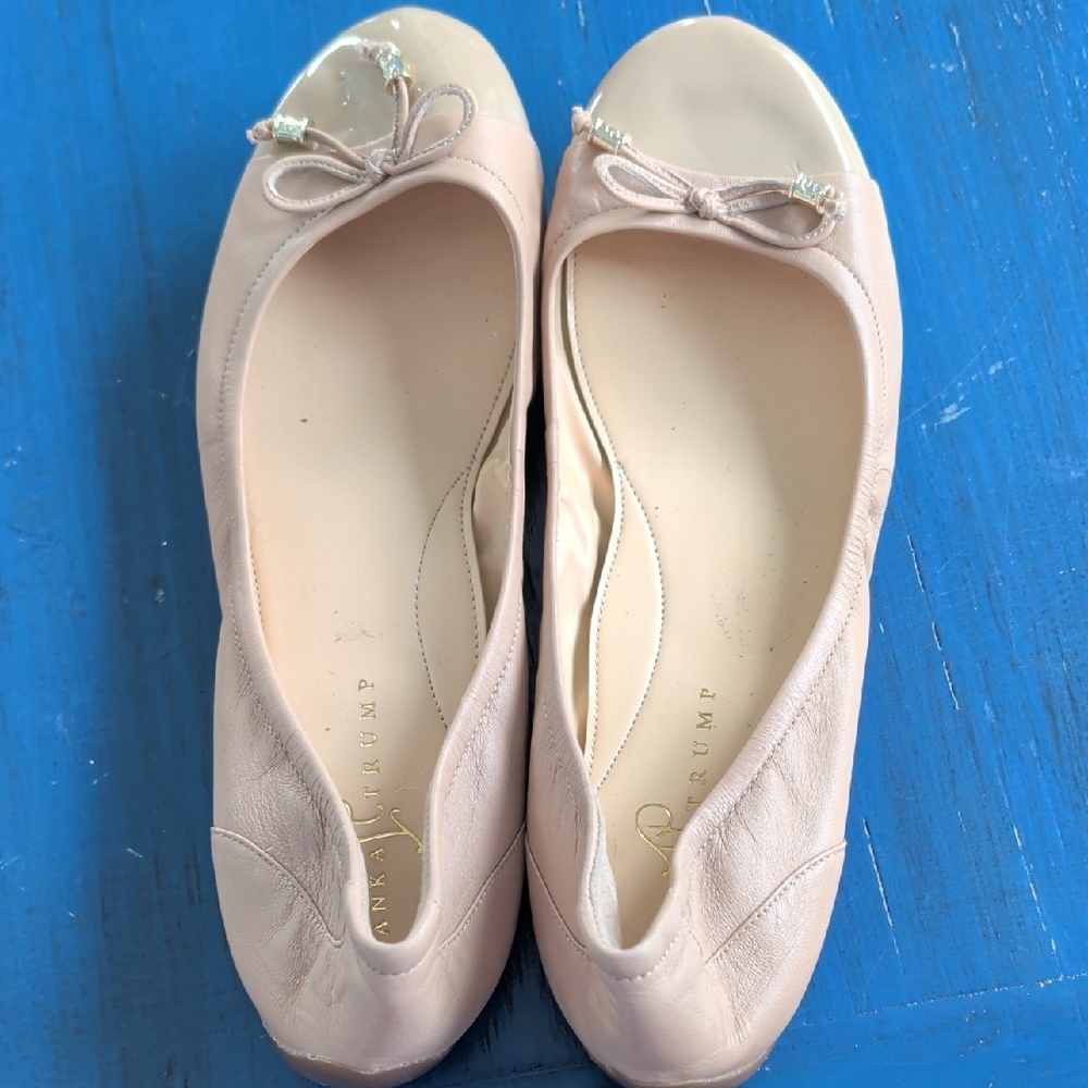 Ivanka Trump Blush Tan/Cream Flats with Bow